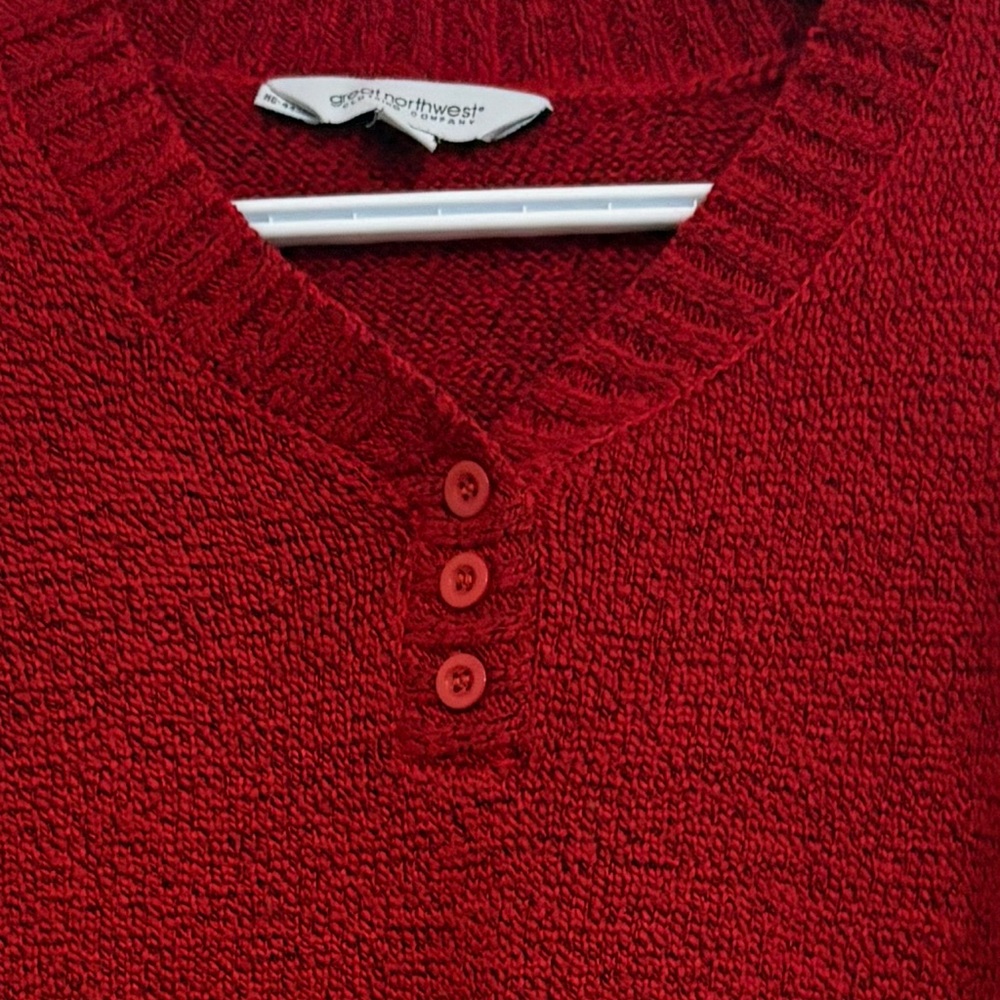 Great Northwest Clothing Company Red V-Neck Sweater - Picture 4 of 4